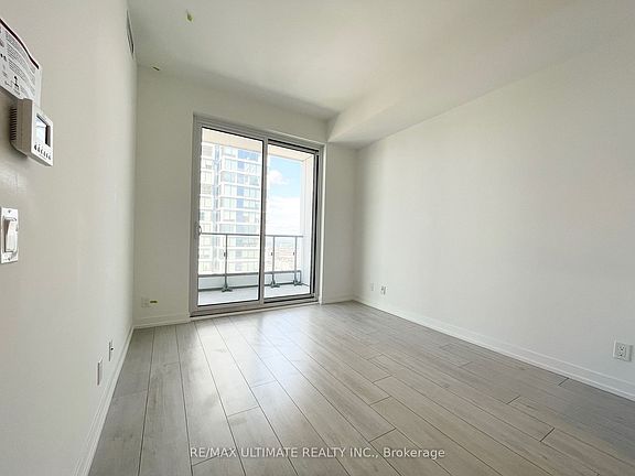 4th image of 950 Portage Pkwy #4110