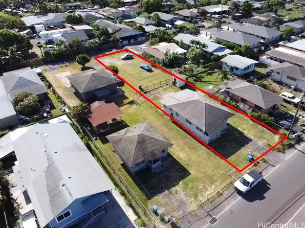 87-412 Kulaaupuni St, Waianae, HI 96792