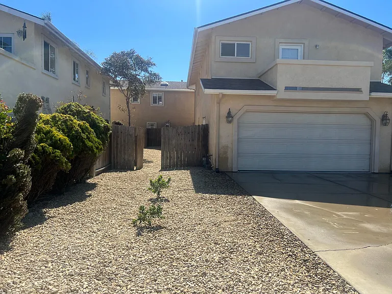 182 Newport Ave — Photo 18