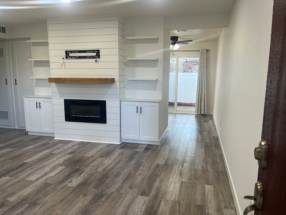 1st image of 500 N Tustin Ave APT 116