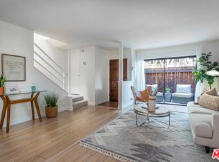 360 S Barrington Ave, Los Angeles, CA 90049