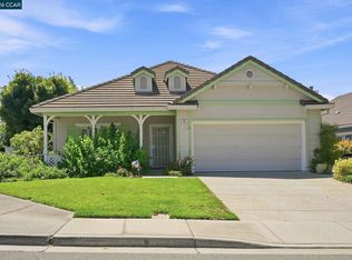 102 Gold Rush Ct, Clayton, CA 94517