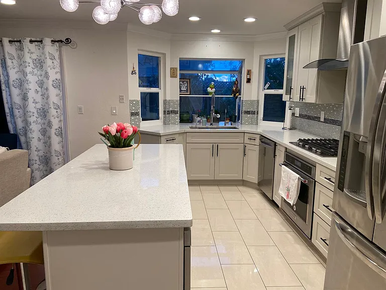 37823 Bishop Ct — Photo 10