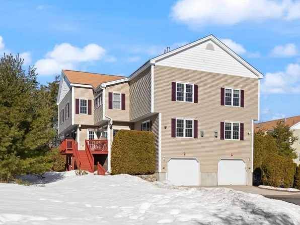 5 Paul Revere Path #5, Hopkinton, MA 01748