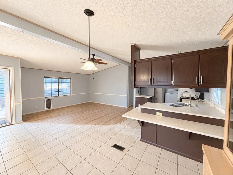 530 Havasu Lane - 1 — Photo 4