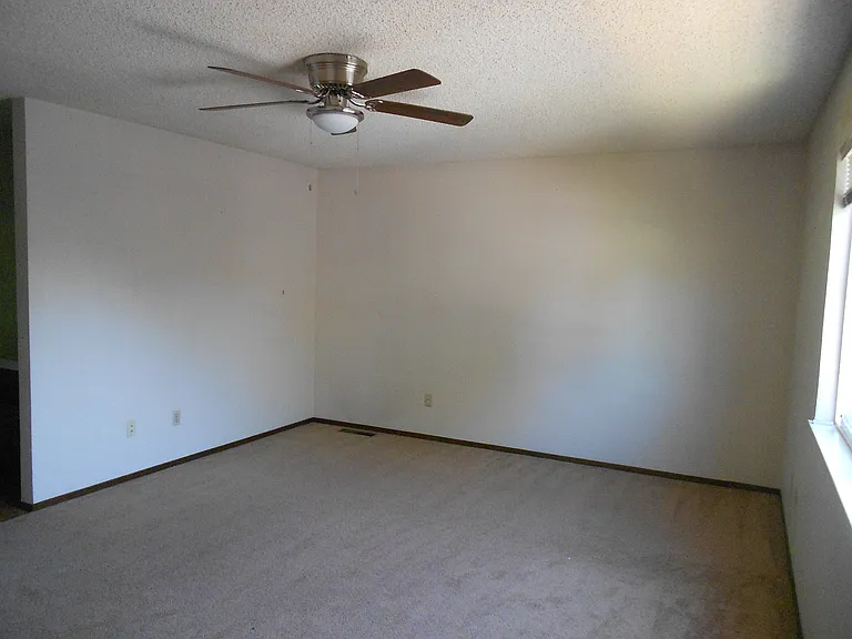 7018 Forbs Way — Photo 14