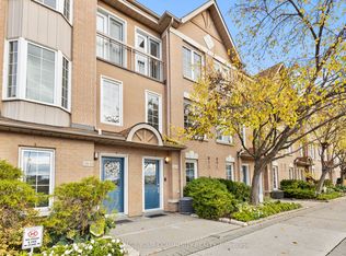 210 Manitoba St #11, Toronto, ON M8Y 4G7