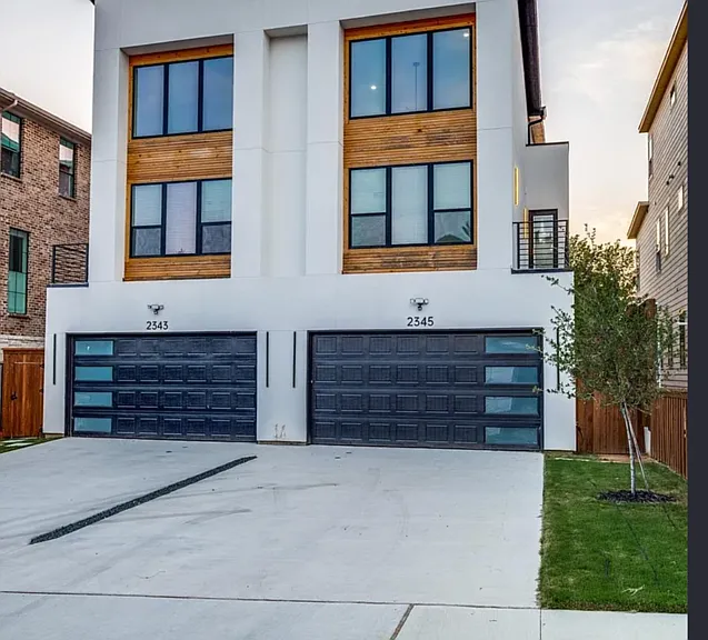 2345 Hondo Ave #1 — Photo 1