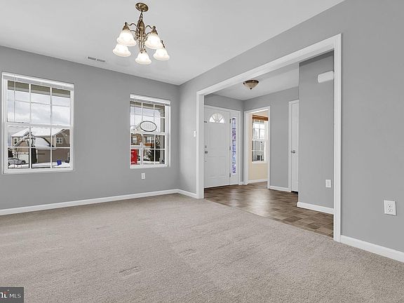 3rd image of 12519 Olivine Ct