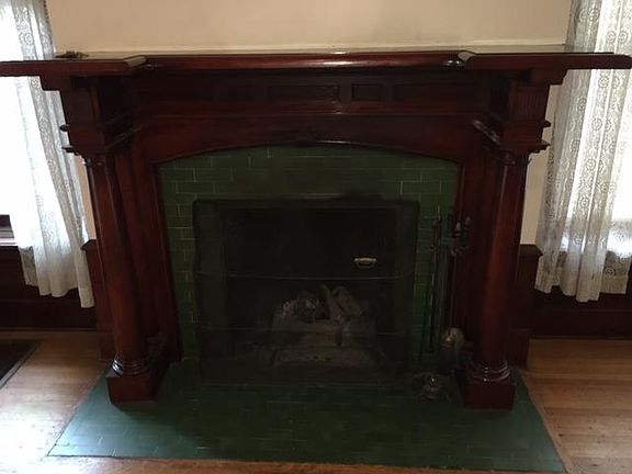 4th image of 860 N Emerson St APT 2