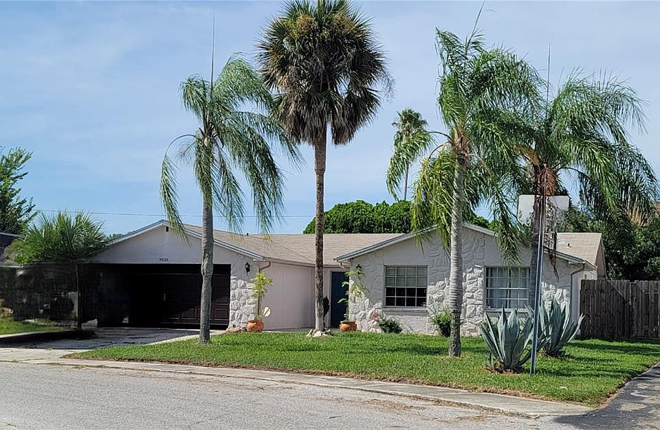 1st image of 9826 Lehigh Dr