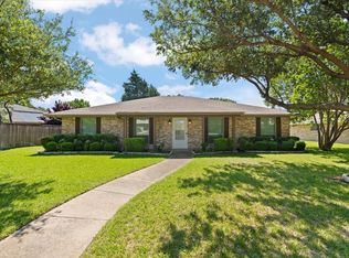2814 Forest Grove Dr, Richardson, TX 75080