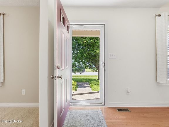 4th image of 11812 Garden Grove Way