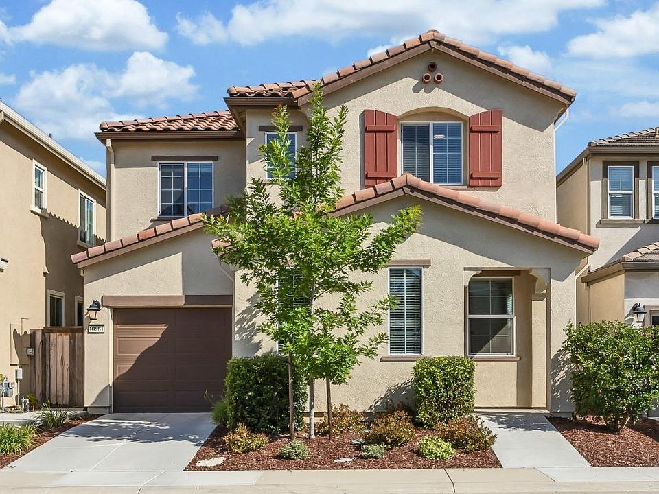 1st image of 10961 Arrington Dr