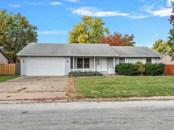 108 N Violet Dr, Auburn, IL 62615