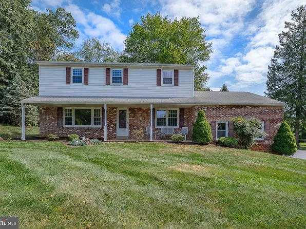 1203 Karen Ln, West Chester, PA 19380