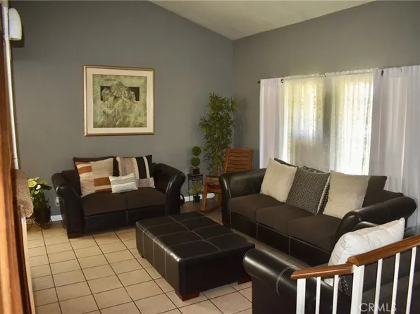 1041 E Riverside Dr, Ontario, CA 91761