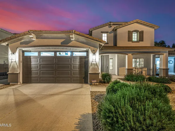 2733 E RAKESTRAW Lane, Gilbert, AZ 85298