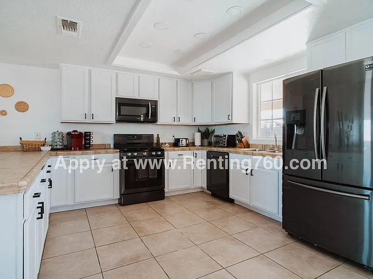 74825 Twilight Dr — Photo 3