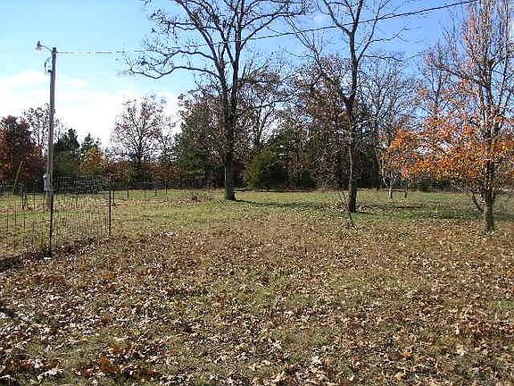 5th image of 12162 Valley View Rd