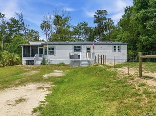 11065 W Townsend Ln, Homosassa, FL 34448