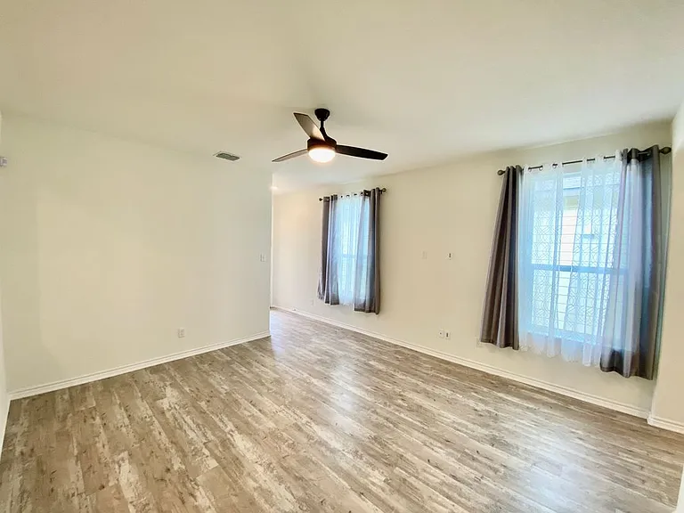 344 Blacktail Dr — Photo 3