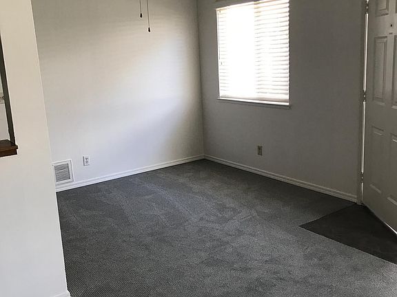 3rd image of 62 Los Padres Cir