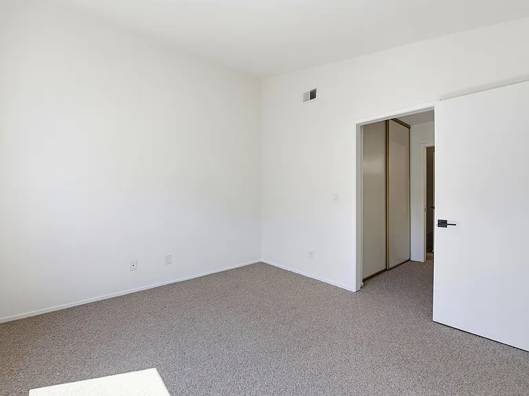 935 Cherry Glen Cir #219 — Photo 39