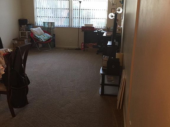 3rd image of 420 W Palm St #6