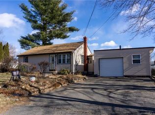 35 Dobek Rd, New Britain, CT 06053