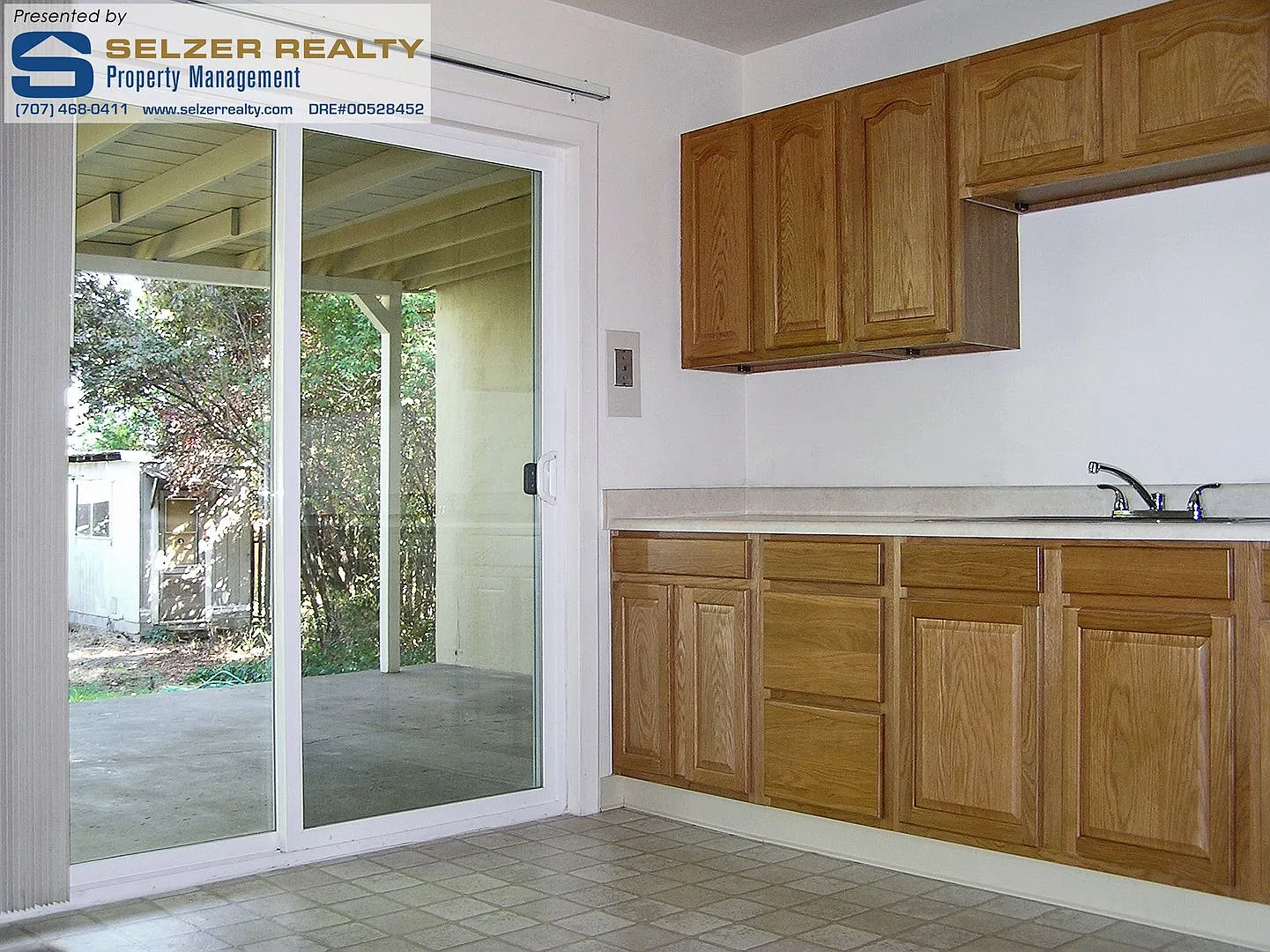 Cozy 3 bd. home near schools & shopping! — Photo 3