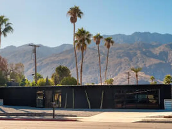 697 N Farrell Dr, Palm Springs, CA 92262