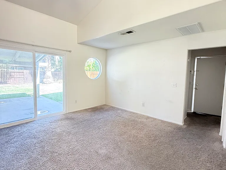 3534 Whistler Ct — Photo 8