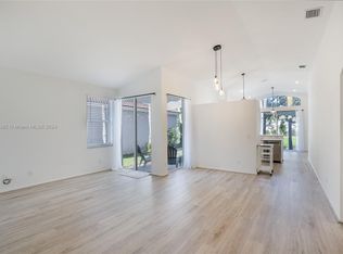 4957 SW 153rd Ave, Davie, FL 33331