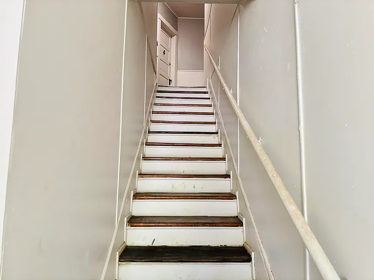 1319 Harbert Ave #3 — Photo 3