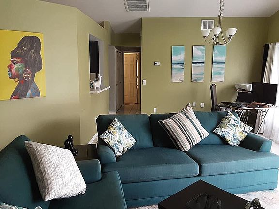 Lounge looking to Guest Beds