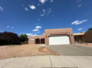 1459 Santiago Loop, Santa Fe, NM 87507