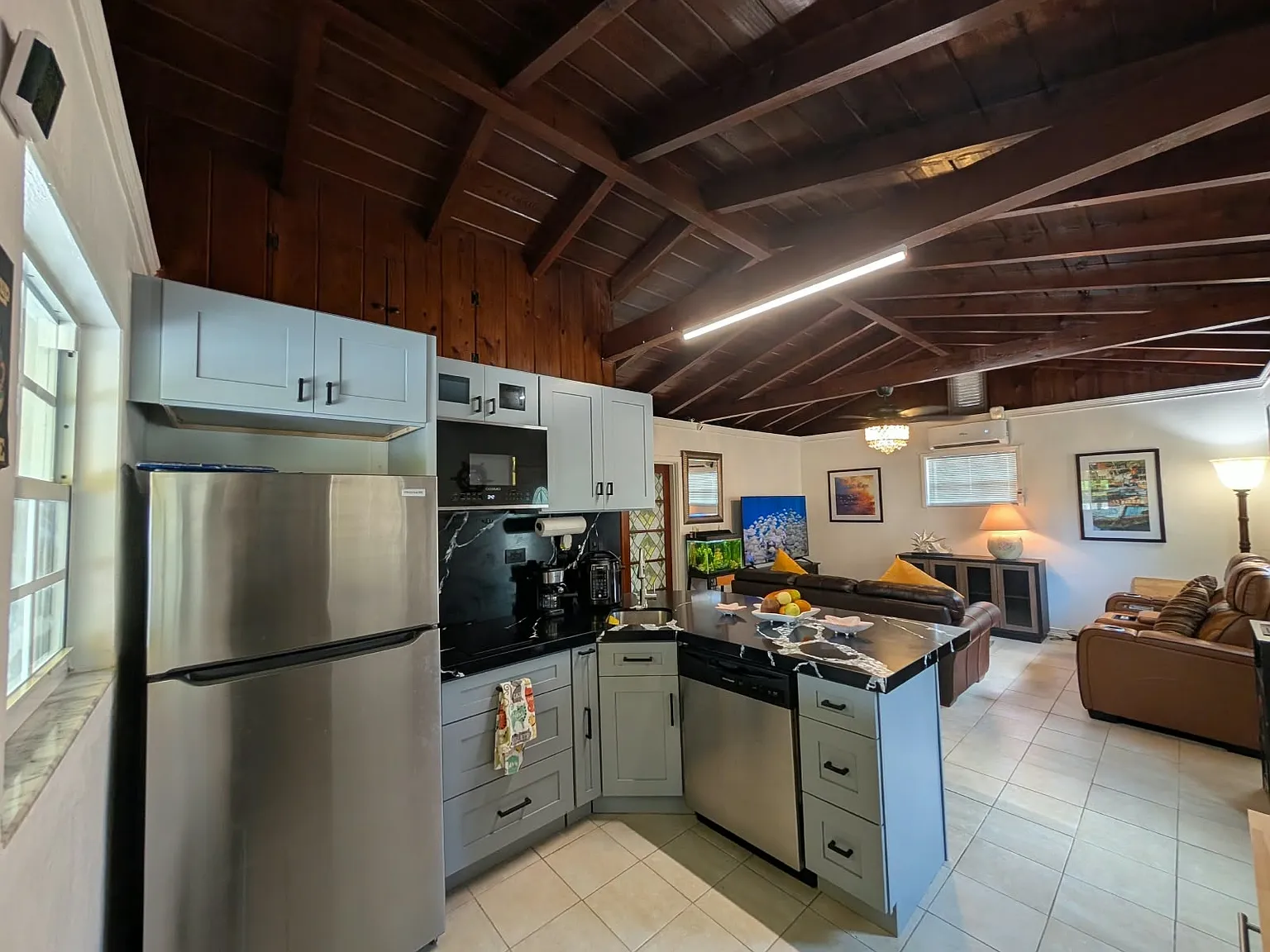 1 bed, 3189 sqft, $2,750 — Photo 4