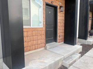 47 E Vantage Dr, North Salt Lake, UT 84054