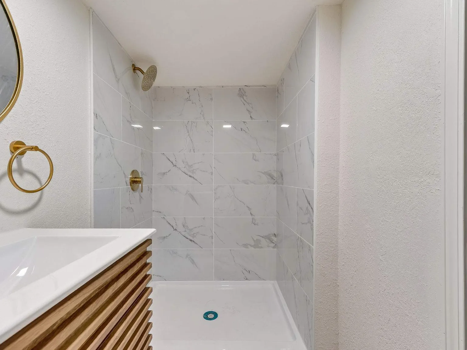 3 bed, 1350 sqft, $1,650 — Photo 2