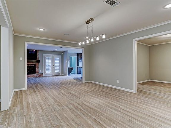 5th image of 7611 Skyline Dr