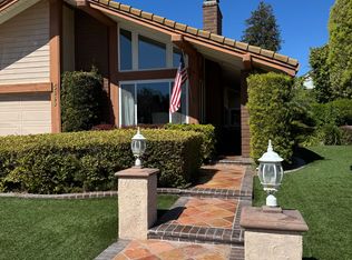 5689 E Mulberry Ridge Dr, Camarillo, CA 93012