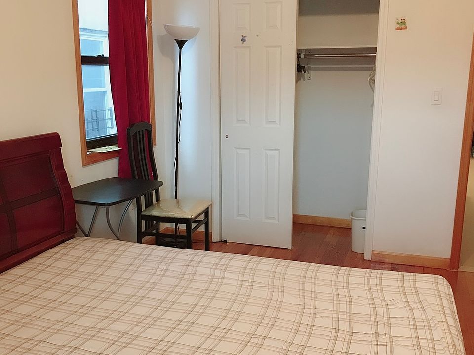1st image of 9009 43rd Ave Floor 1