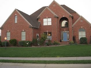 1766 Waters Ridge Dr, Newburgh, IN 47630