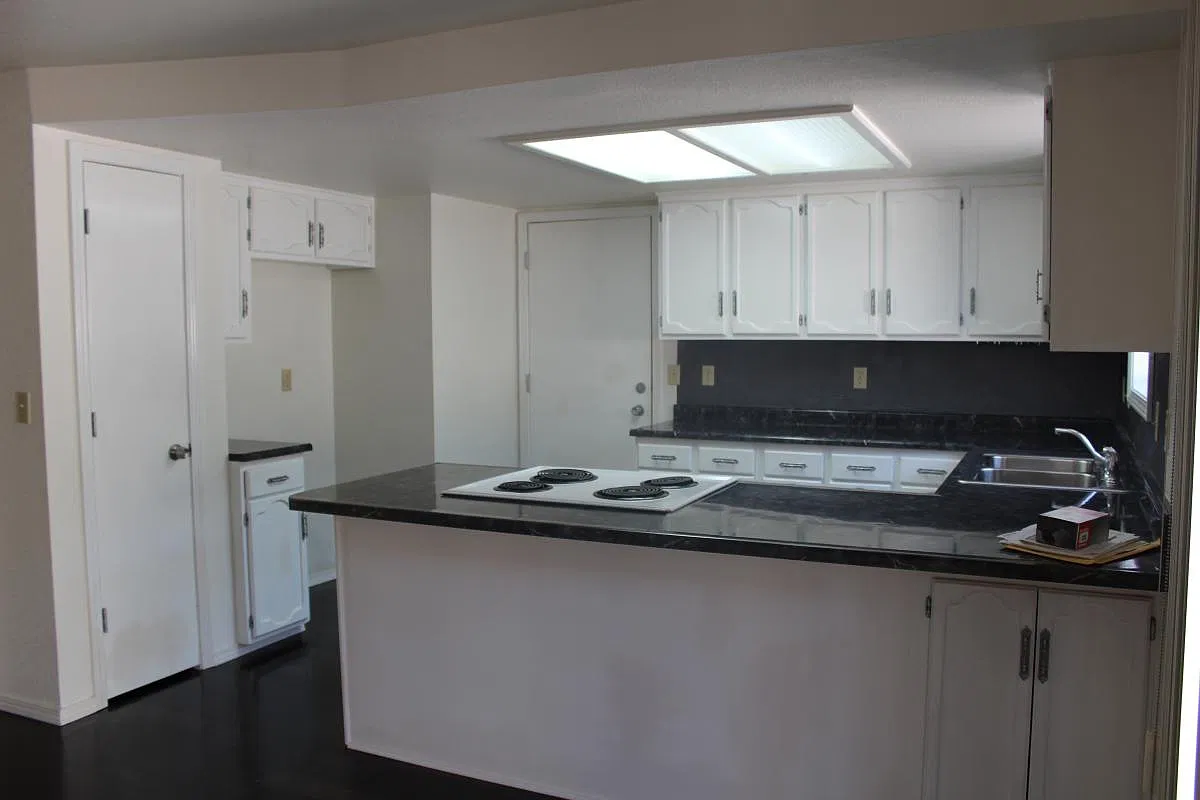 2 bed, 1146 sqft, $1,850 — Photo 2