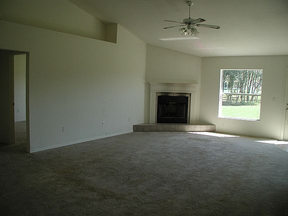 Family Room with FP