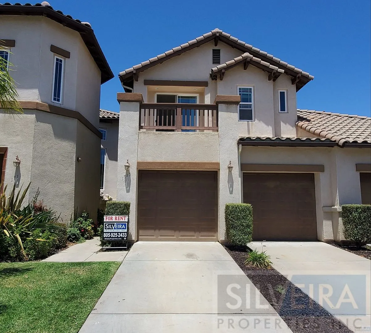 Lovely 2-story townhome located in the La Ventana gated community — Photo 2