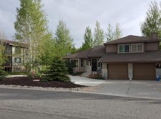 8820 Silver Spur Rd, Park City, UT 84098