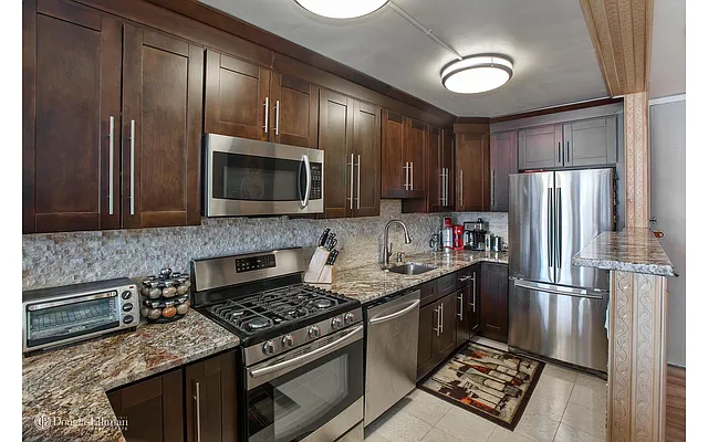 Rented by Douglas Elliman | media 30