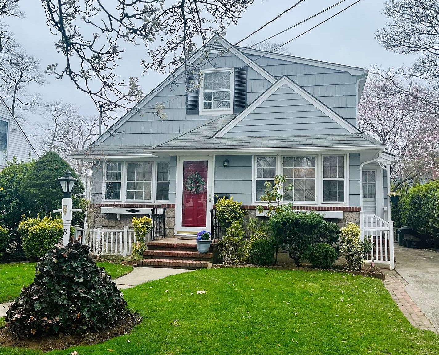 19 Beech Court, Malverne, NY 11565 Zillow